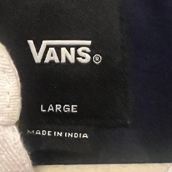 Men’s Striped Vans Polo - Picture 4 of 5